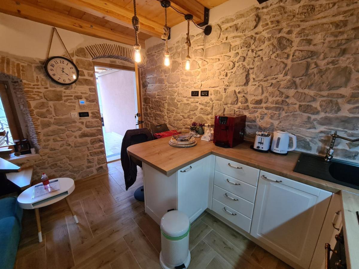 La Corte Di Kate Biograd Na Moru Buitenkant foto